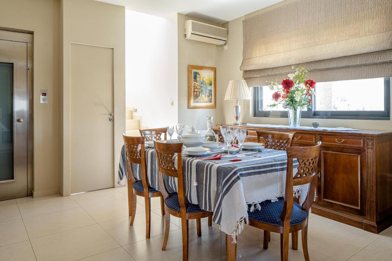 Villa The Palm, Beach & Airport Closeby - Pool Porto Rafti Exterior photo